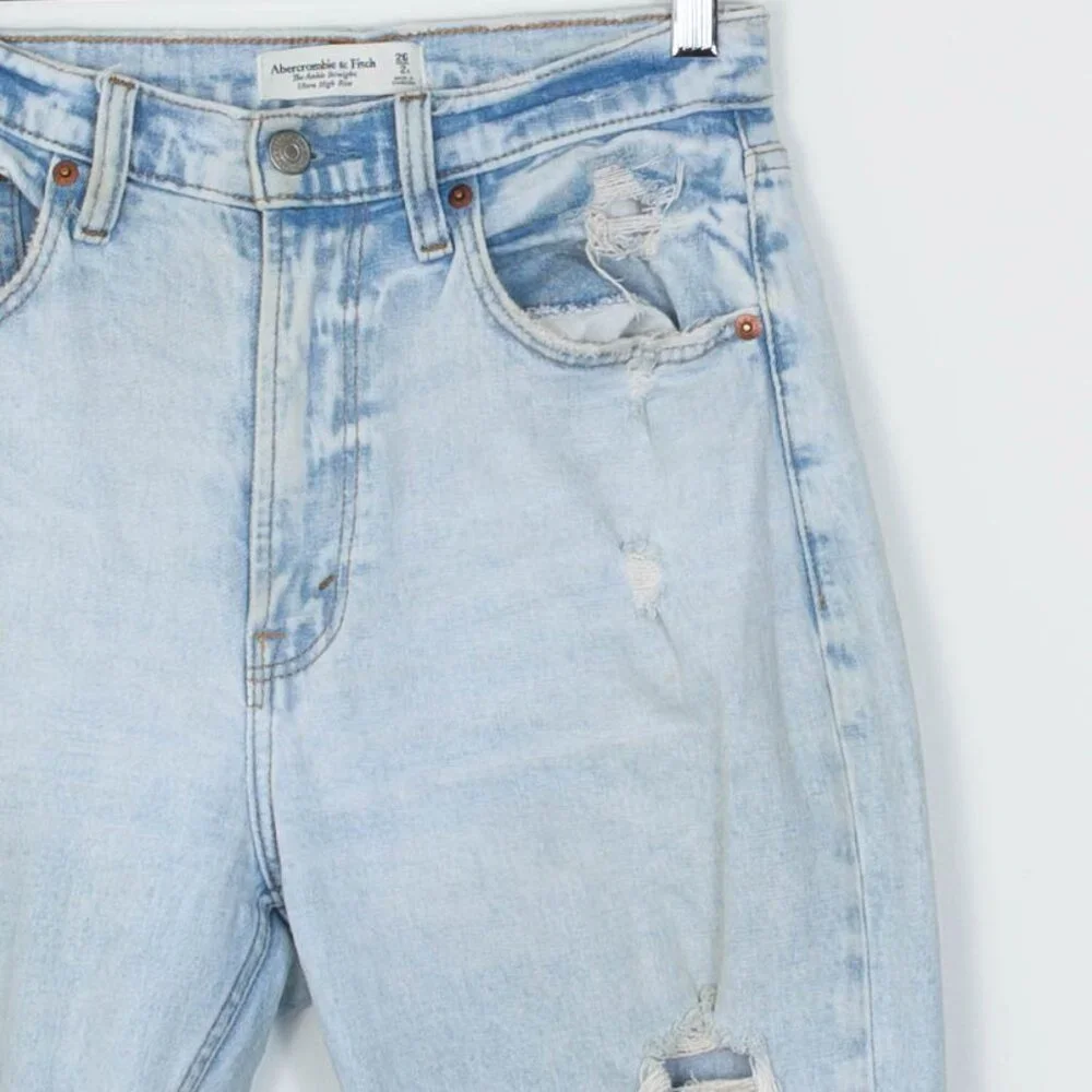 Abercrombie & Fitch ankle straight